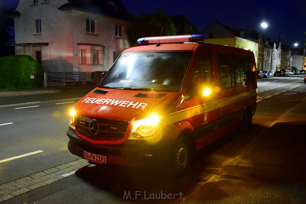 Grossfeuer Einfamilienhaus Siegburg Muehlengrabenstr P0666.JPG - Miklos Laubert